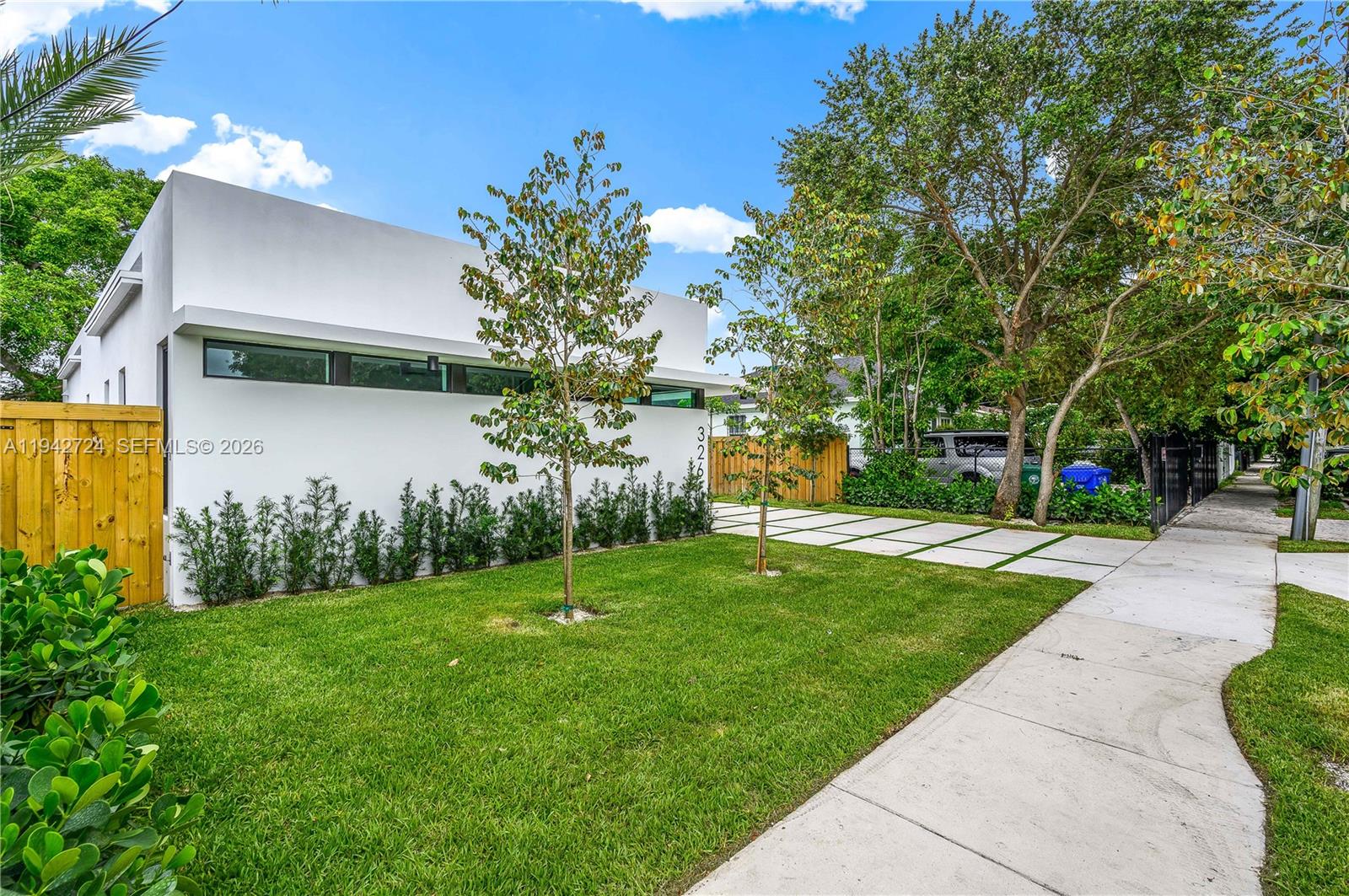 BAY VISTA PARK - Residential