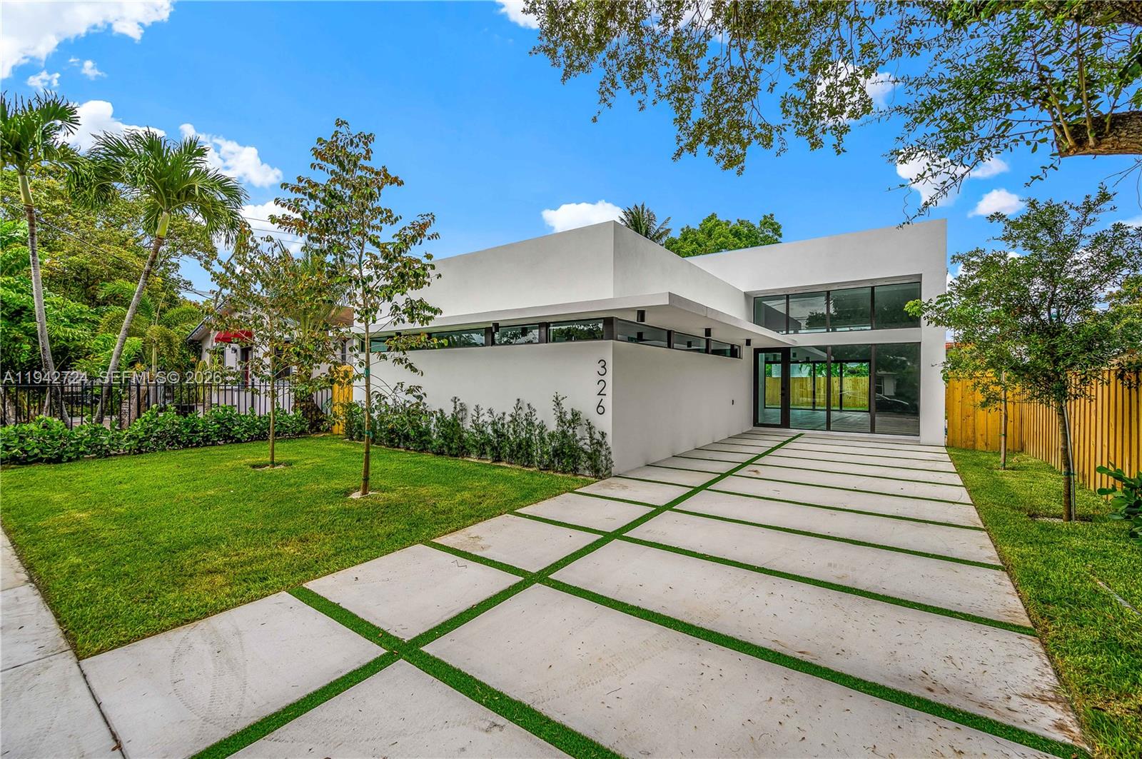 BAY VISTA PARK - Residential