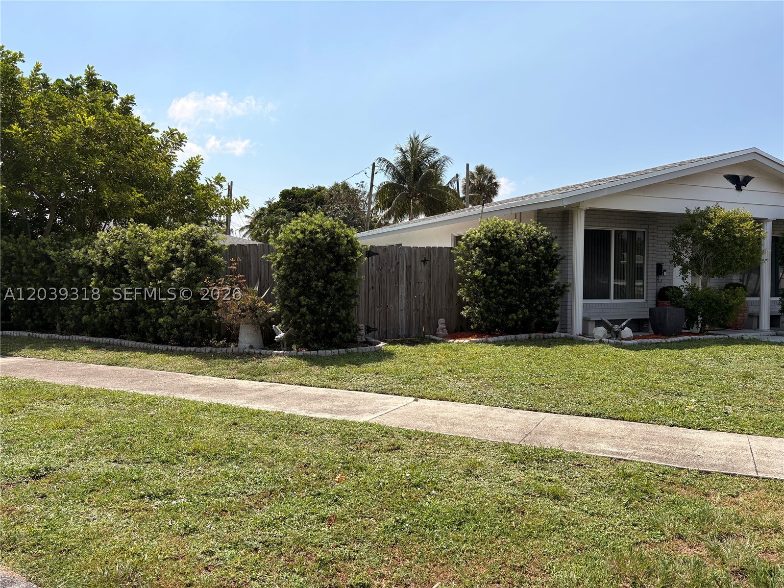 EDGEFIELD 1ST SEC - Residential