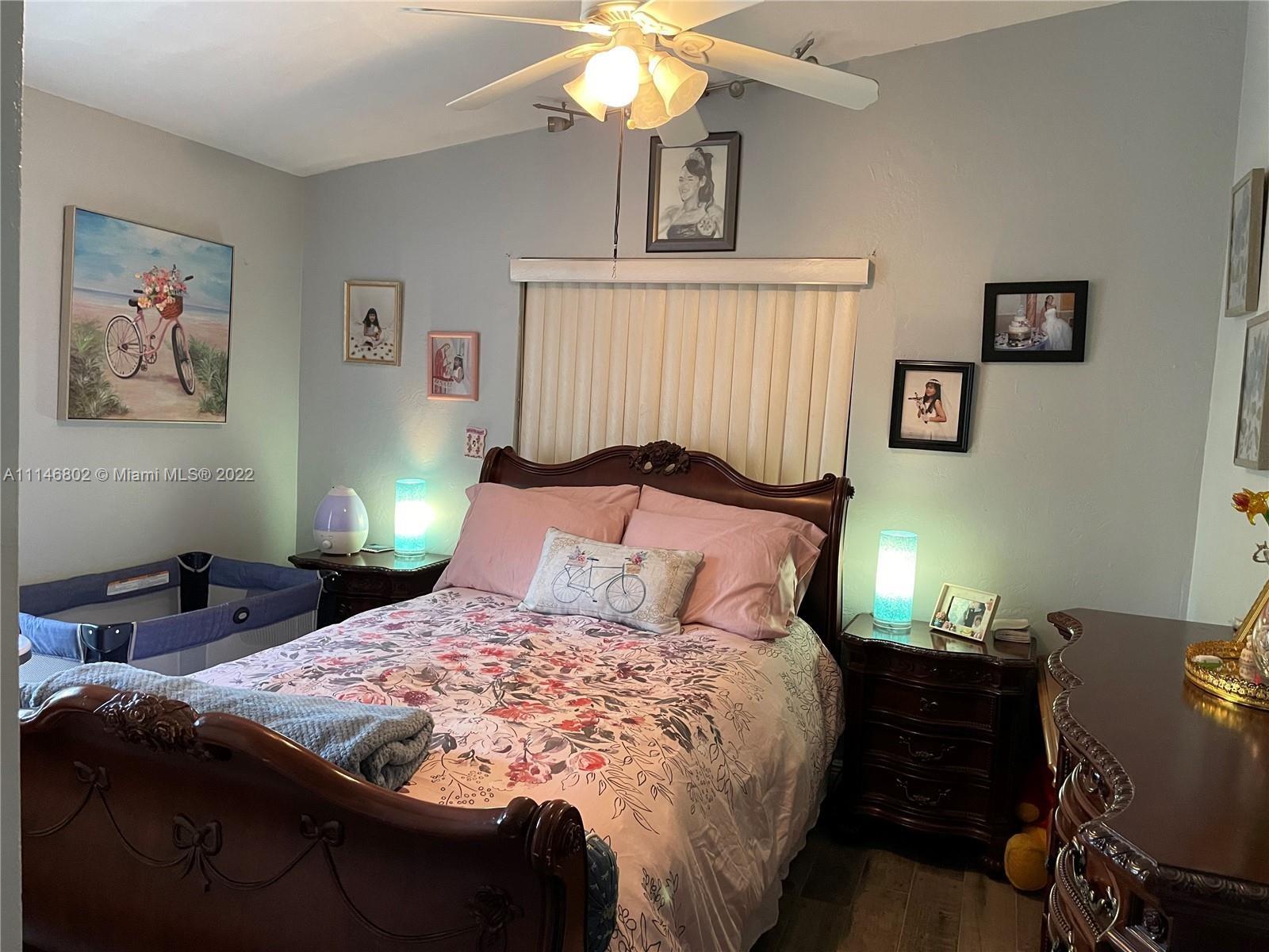 ESSEX VILLAGE-THIRD ADDIT - Residential