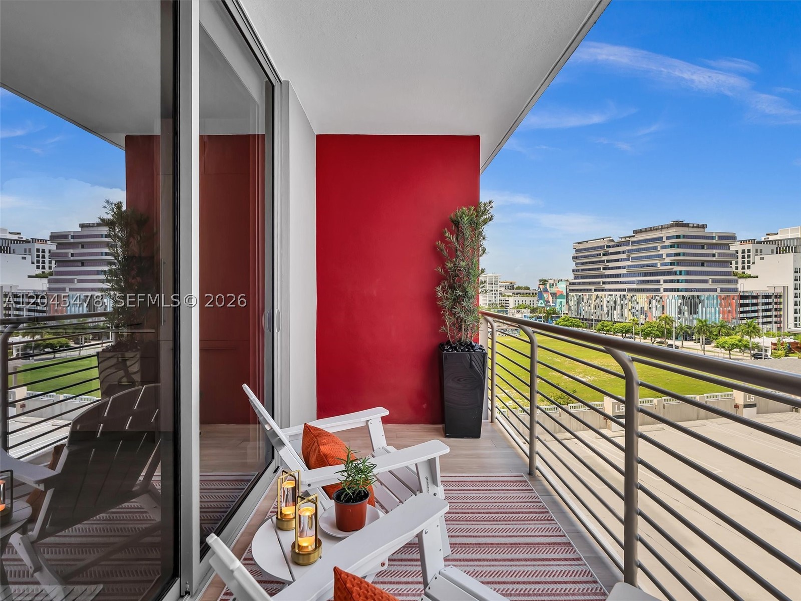 The Standard Midtown - Residential