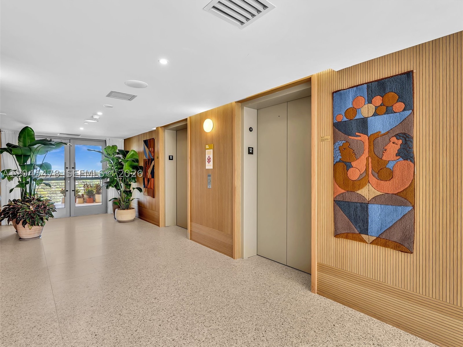 The Standard Midtown - Residential