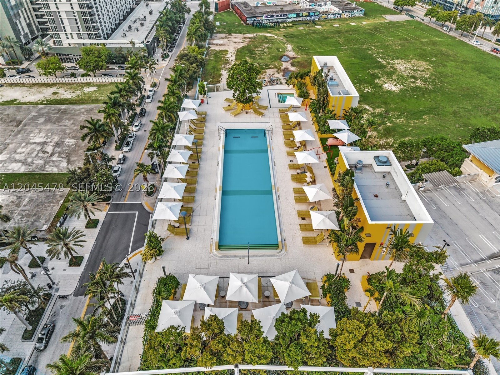 The Standard Midtown - Residential