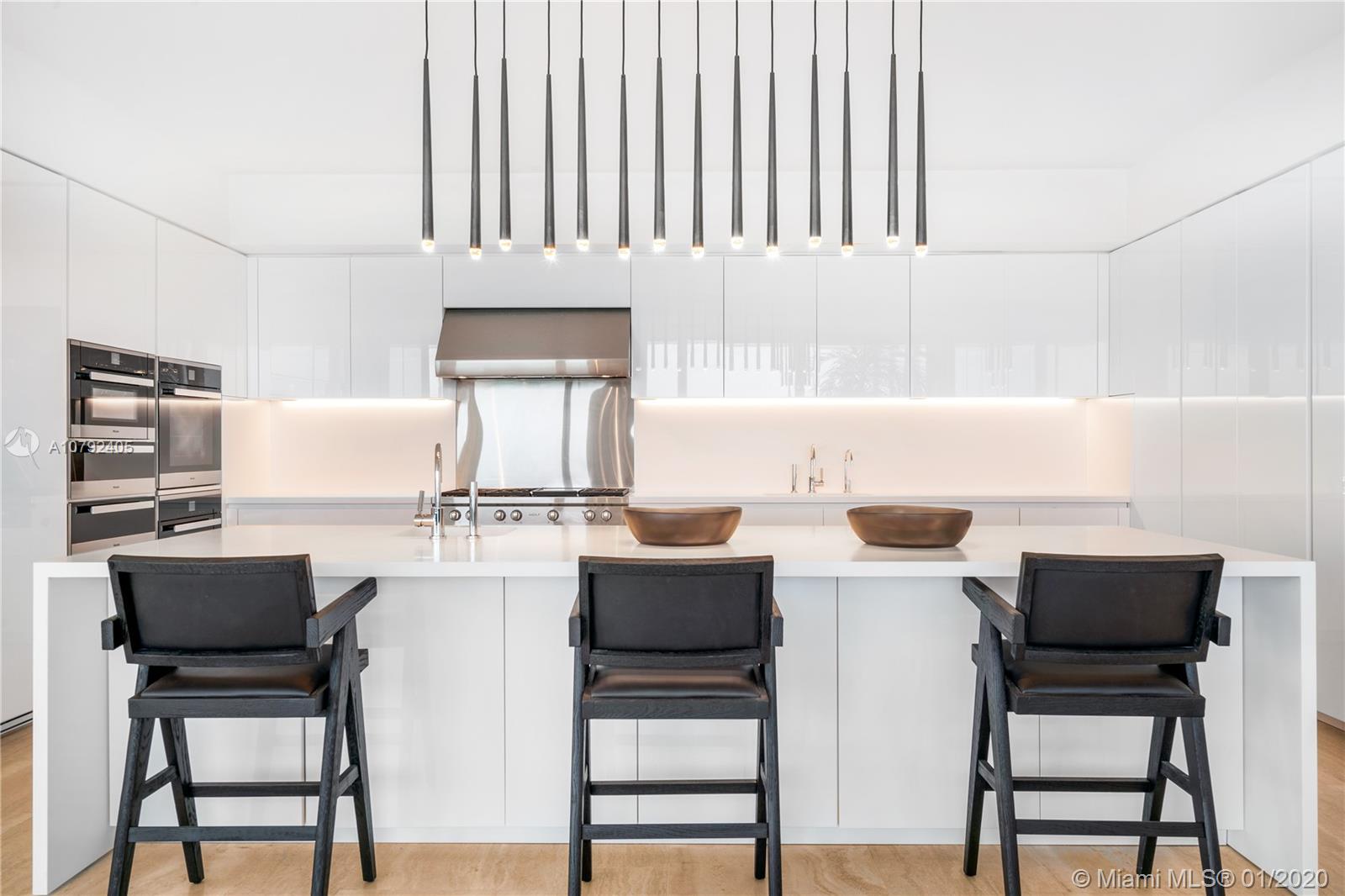 SURF CLUB CONDO - Residential