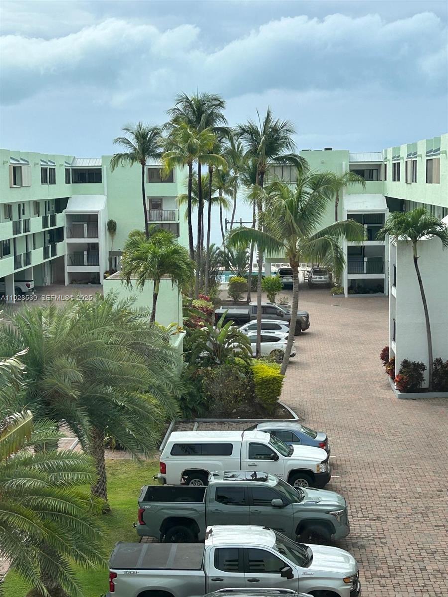 PLANTATION BY THE SEA - Residential