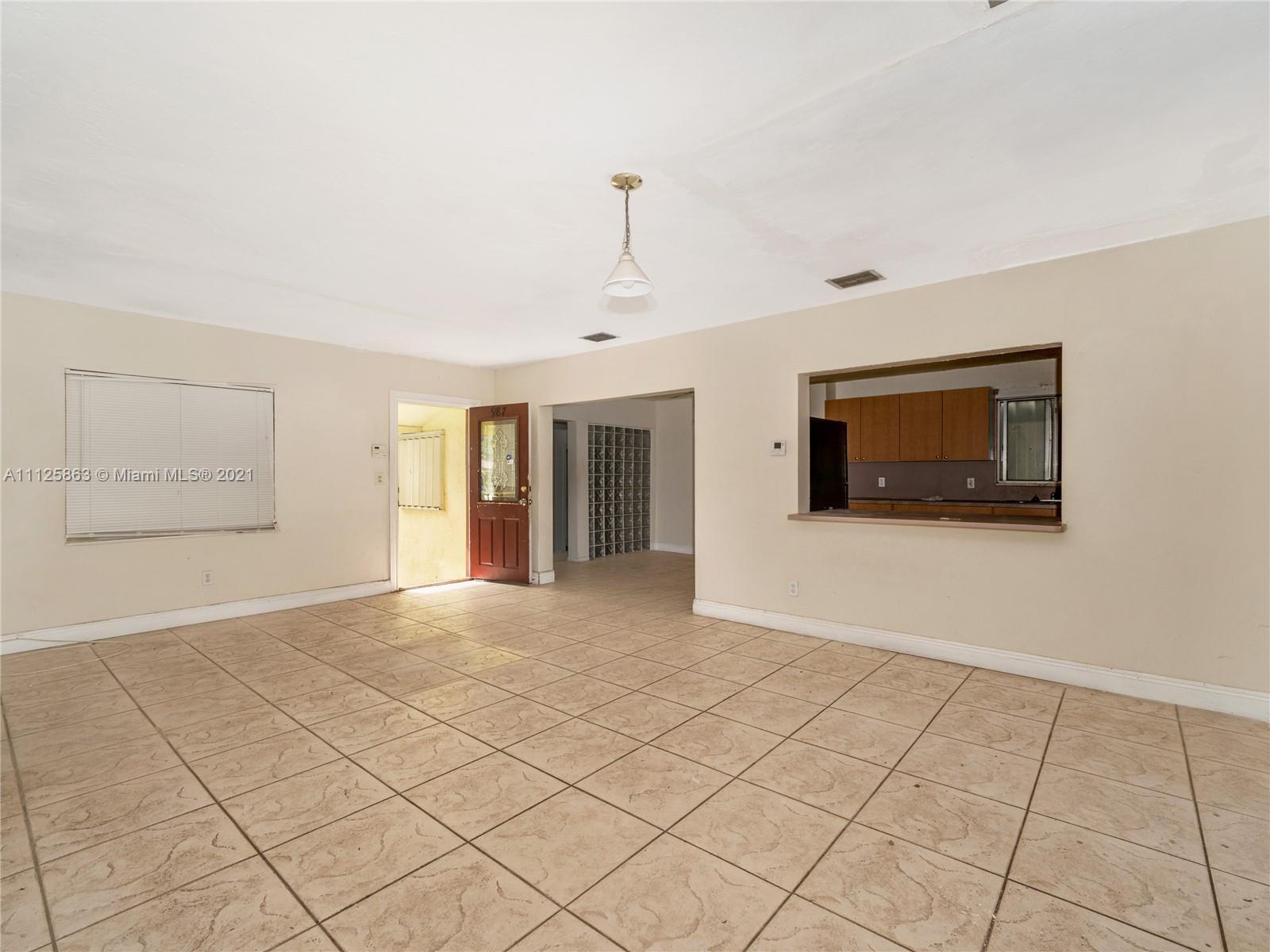 IRONS MANOR 2ND ADDN - Residential