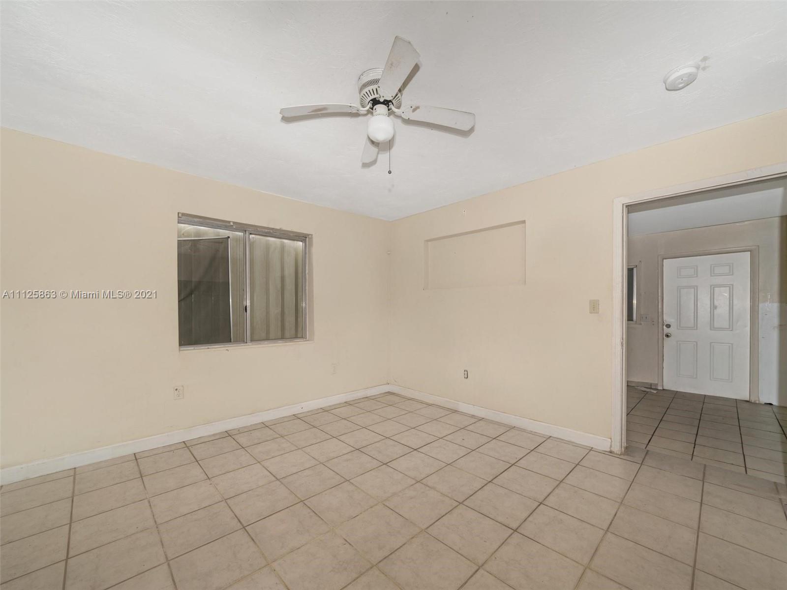 IRONS MANOR 2ND ADDN - Residential