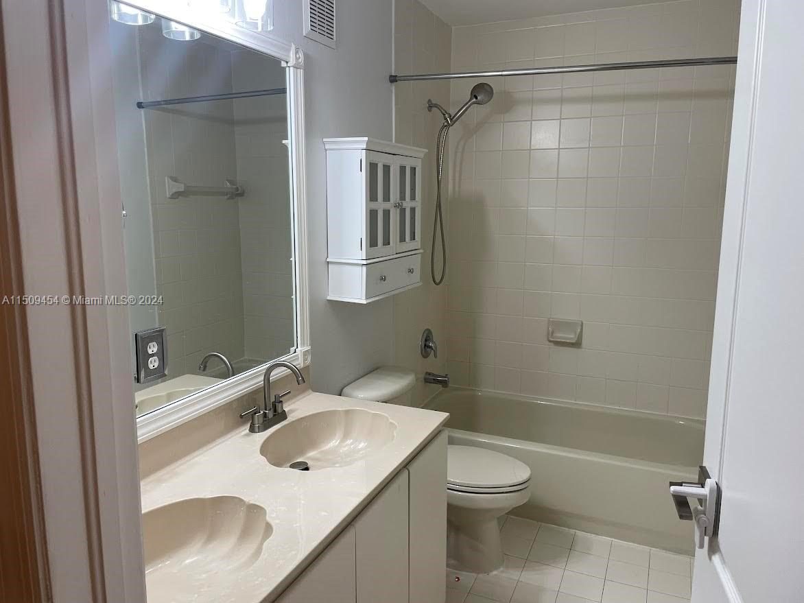 PARCEL A NAUTICA PLAT - Residential Lease