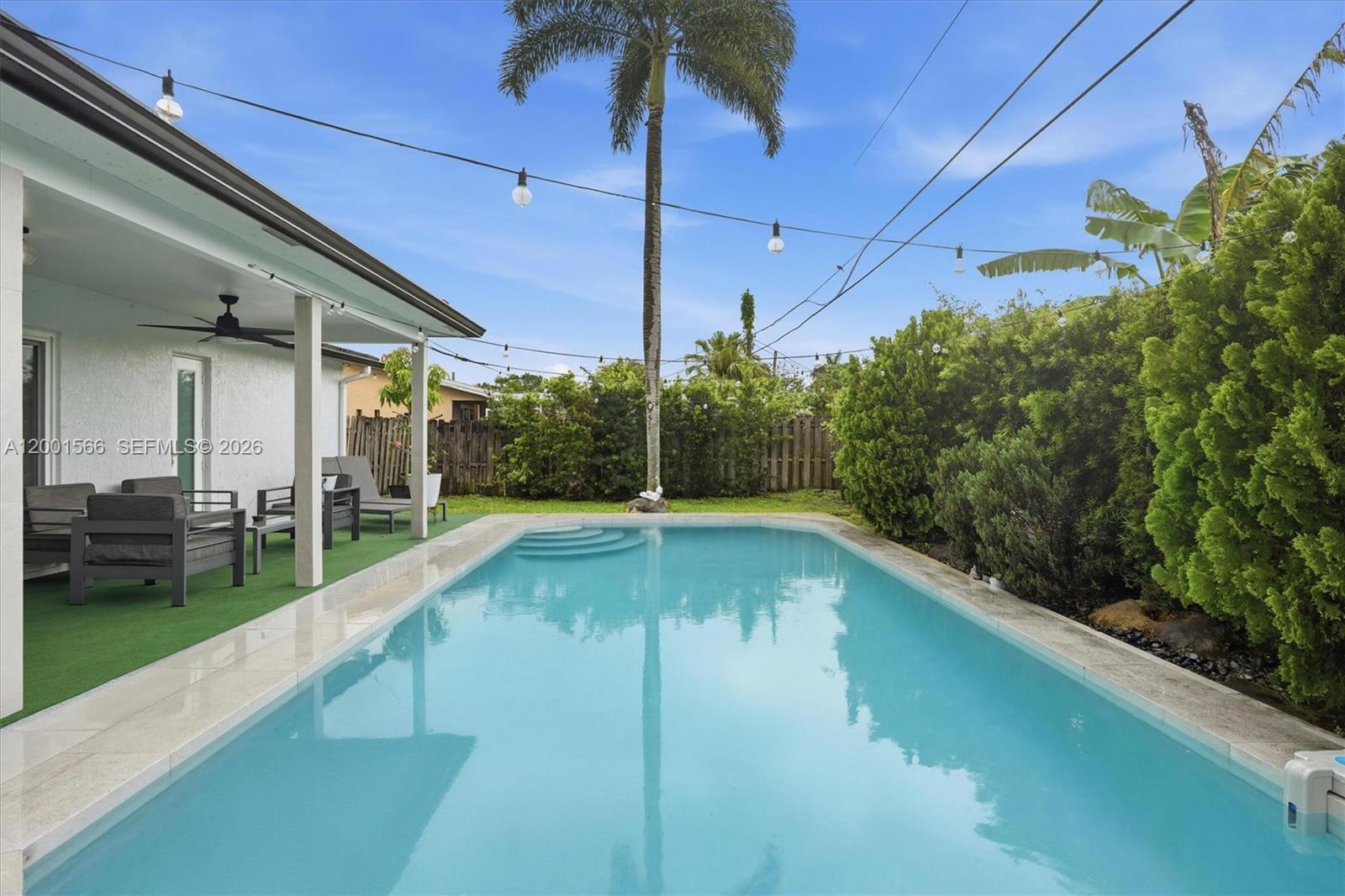 SUNRISE GOLF VILLAGE SEC - Residential