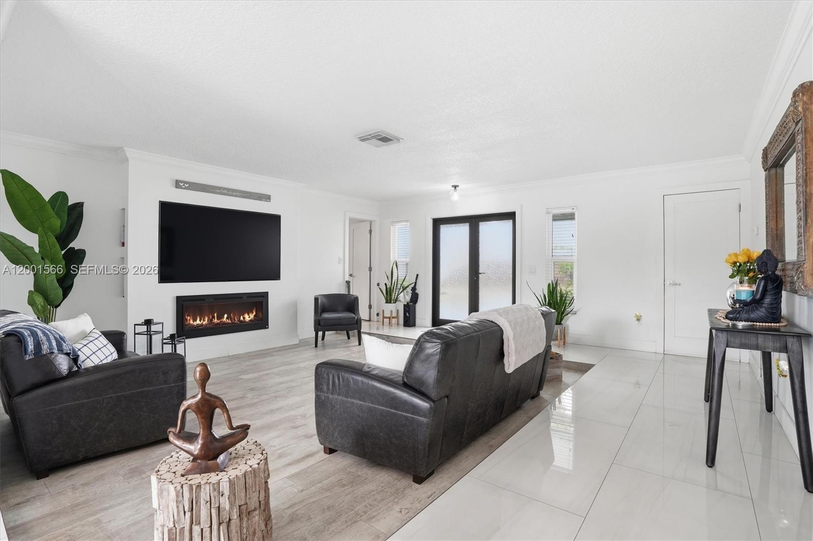 SUNRISE GOLF VILLAGE SEC - Residential