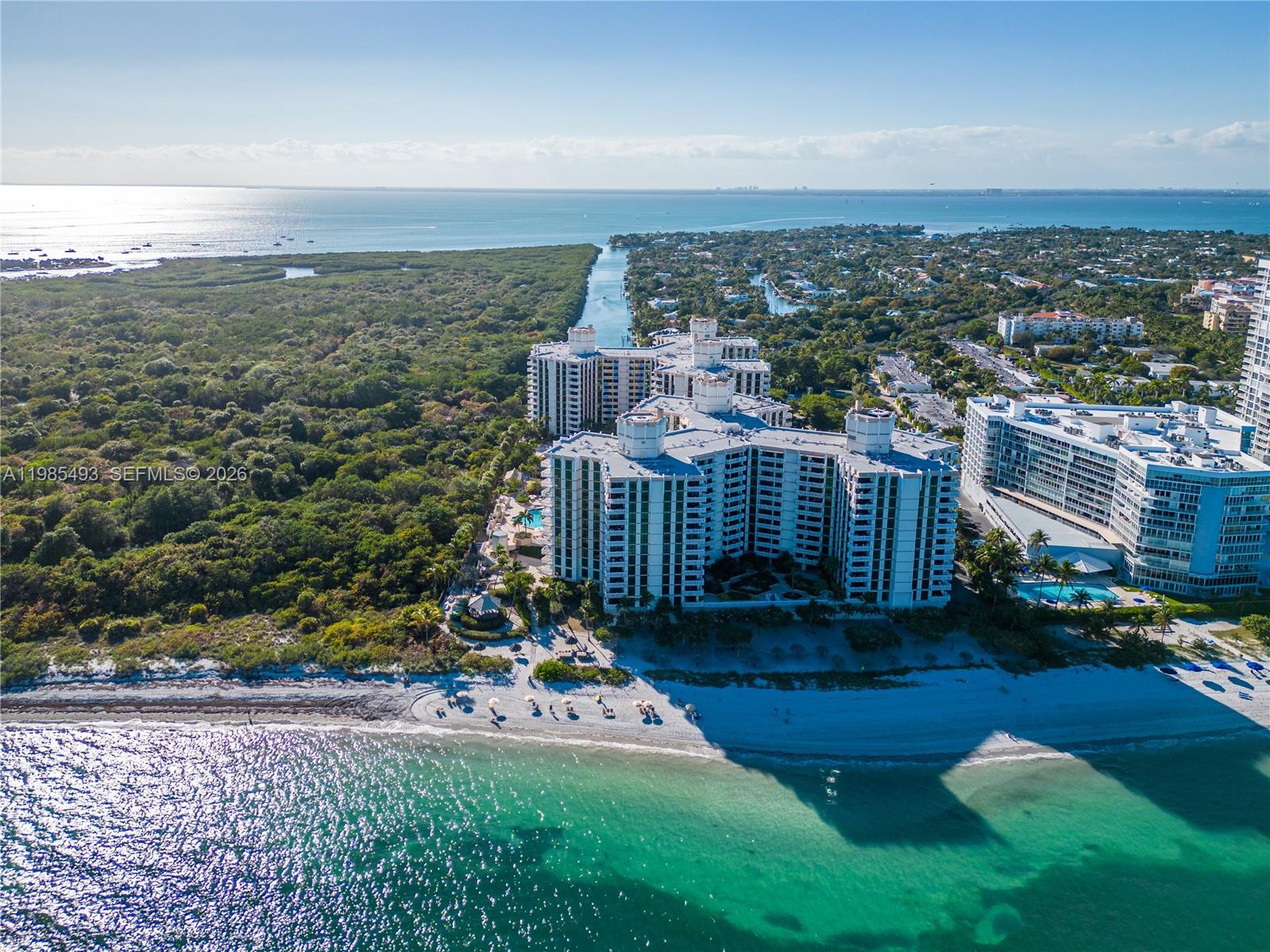 TOWERS OF KEY BISCAYNE CO - Residential
