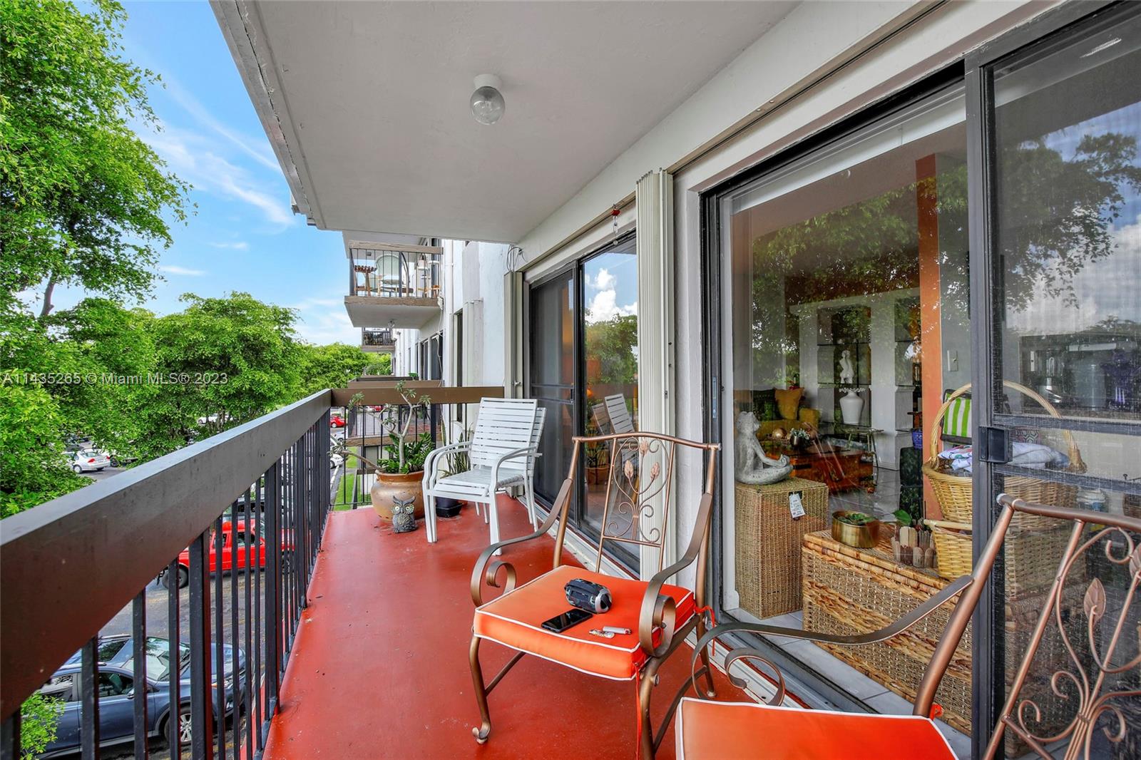 PENINSULA AT INTL GARDENS - Residential