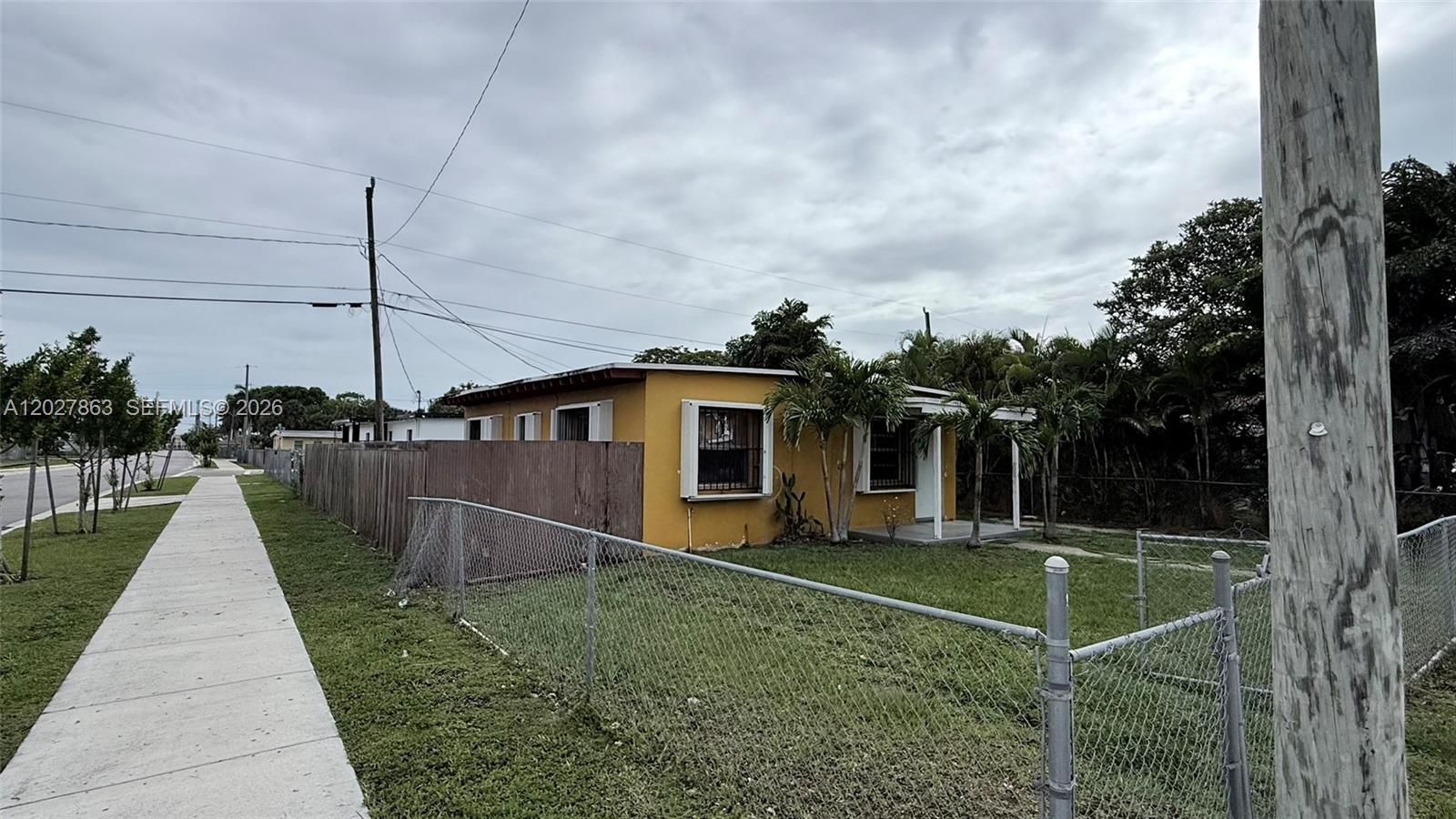 SUNNYLAND PARK NO 2 - Residential