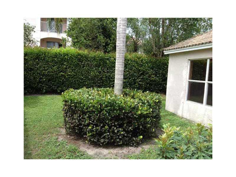 REGENCY LAKES AT COCONUT - Residential Lease