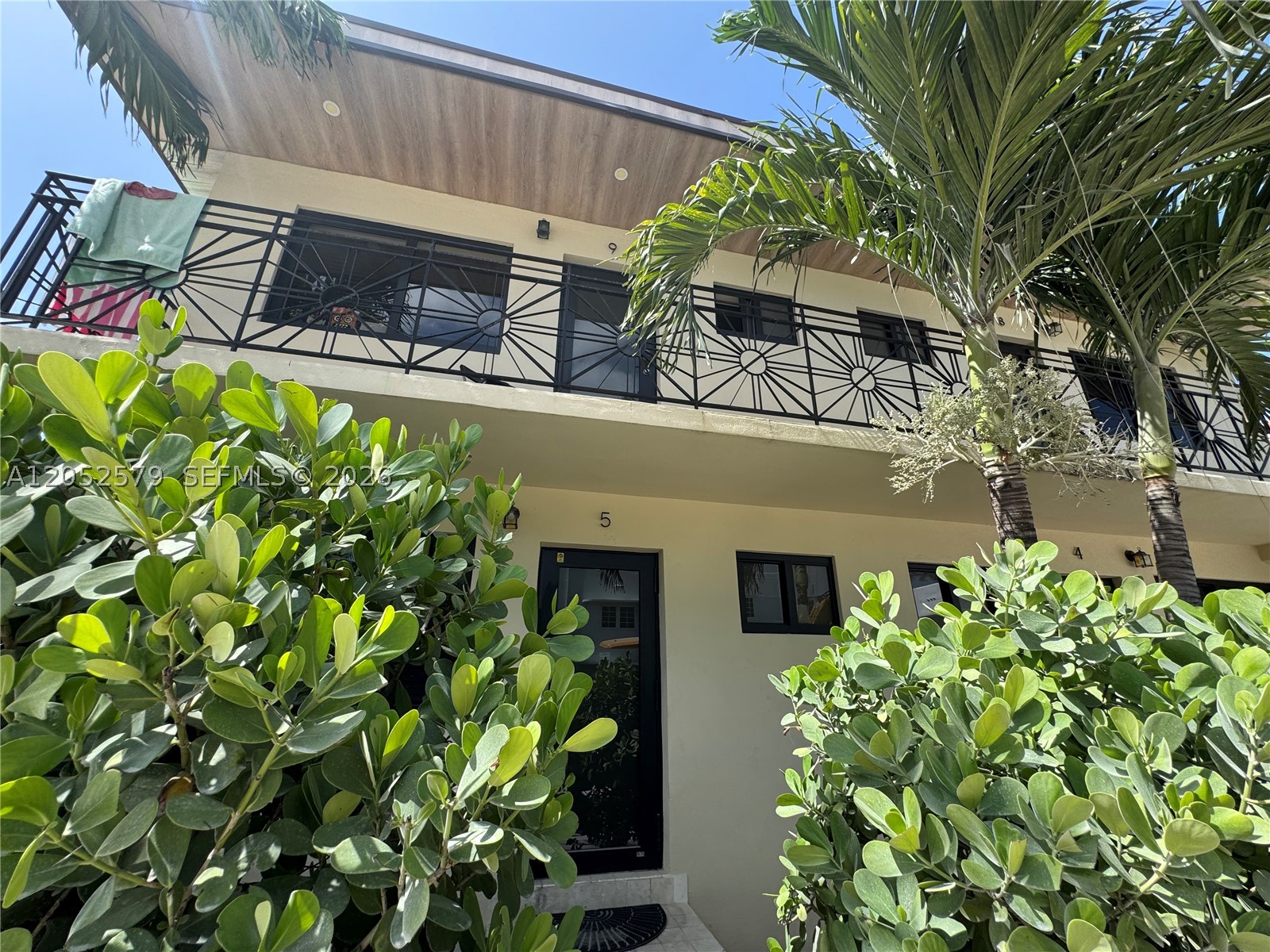 CORTE REAL ESTATE, as exclusive advisor, is pleased to present the opportunity to acquire 730 14th Place, a truly irreplaceable, fully gut-renovated multifamily asset located directly across from Flamingo Park in the heart of South Beach. Rarely does an investor have the opportunity to acquire a property that combines the character and charm of classic Miami Beach architecture with the infrastructure, systems, and finishes of effectively new construction.

Following an extensive renovation program exceeding $1,300,000, ownership has repositioned the Property into a best-in-class rental asset with virtually every major component upgraded or replaced. The Property consists of 12 residential units, including (6) one-bedroom units, (2) two-bedroom units, and (4) studio apartments, all finished to a standard rarely seen in the South Beach multifamily market. The units are currently leased under 12-month agreements with average rents of approximately $3,100 per month, providing immediate in-place cash flow while preserving future rental upside.