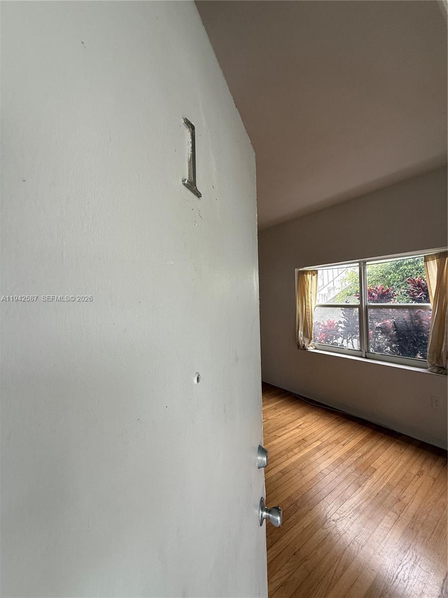LENOX MANOR - Residential Lease