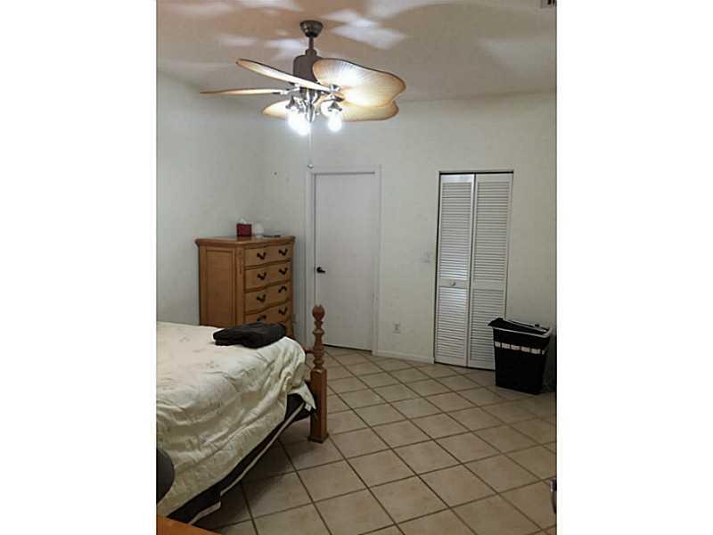 SILVER LAKES AT PEMBROKE - Residential Lease