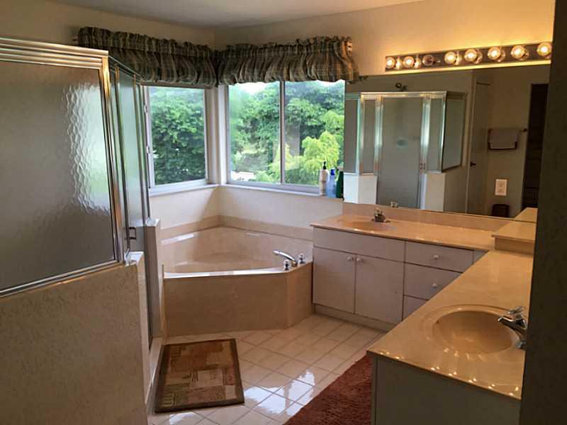 SILVER LAKES AT PEMBROKE - Residential Lease