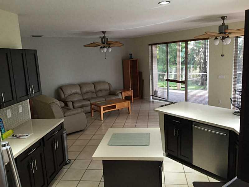 SILVER LAKES AT PEMBROKE - Residential Lease