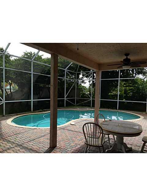 SILVER LAKES AT PEMBROKE - Residential Lease