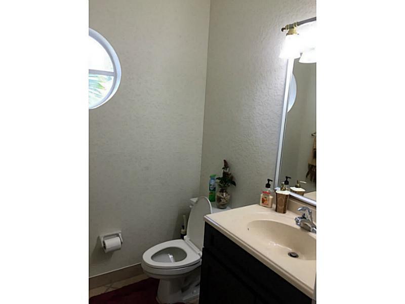 SILVER LAKES AT PEMBROKE - Residential Lease