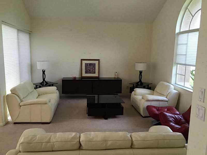 SILVER LAKES AT PEMBROKE - Residential Lease