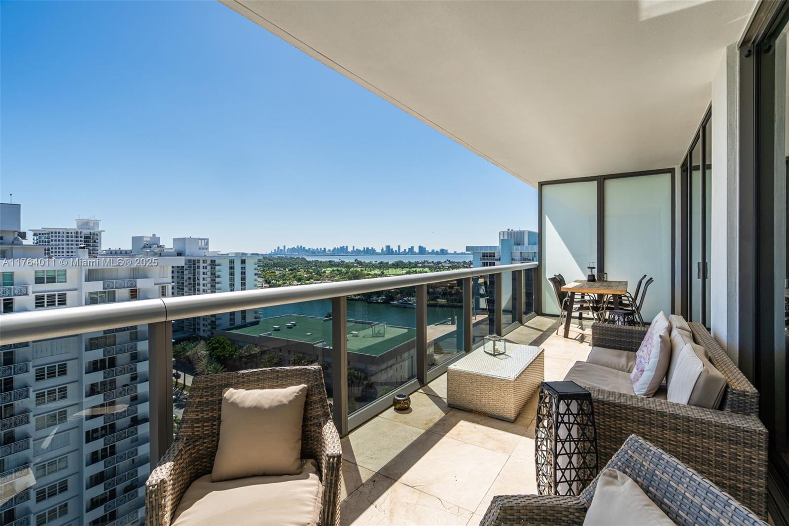 MEI CONDO - Residential