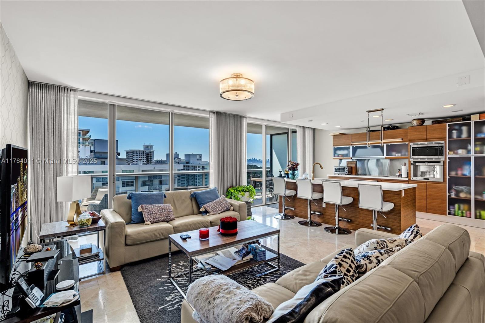MEI CONDO - Residential