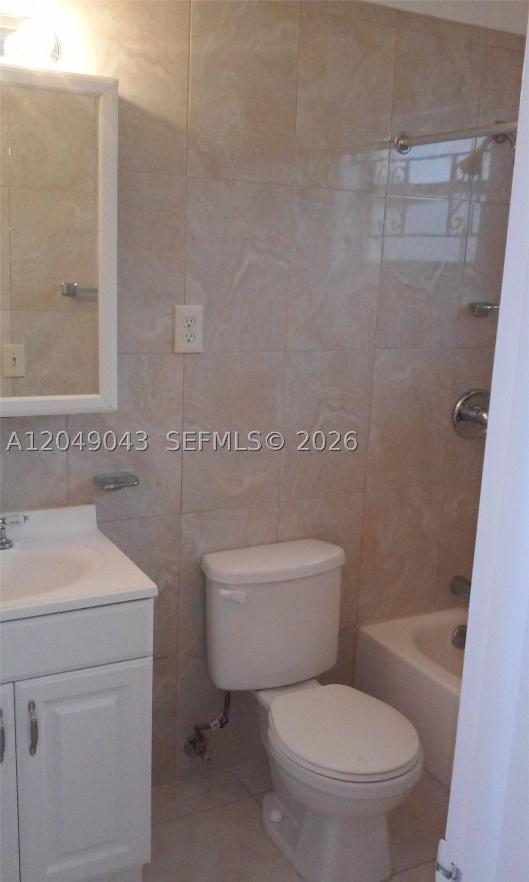 CHESTNUT HILL CONDO - Residential Lease