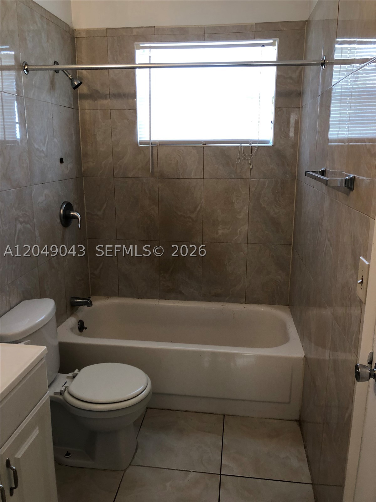 CHESTNUT HILL CONDO - Residential Lease