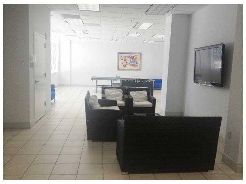 THE CLUB AT BRICKELL BAY - Residential Lease