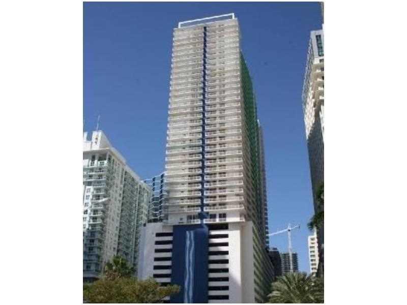 THE CLUB AT BRICKELL BAY - Residential Lease