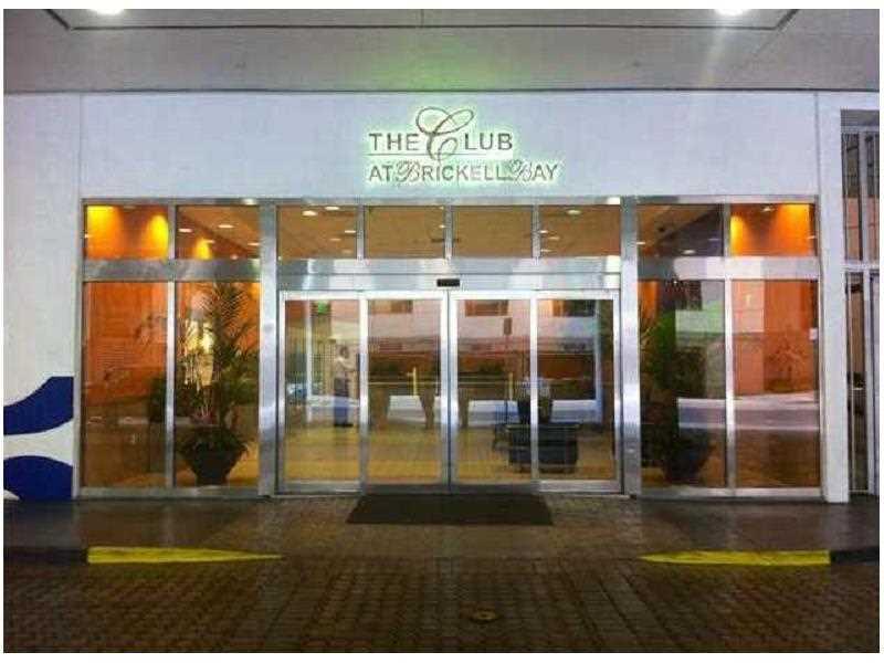 THE CLUB AT BRICKELL BAY - Residential Lease