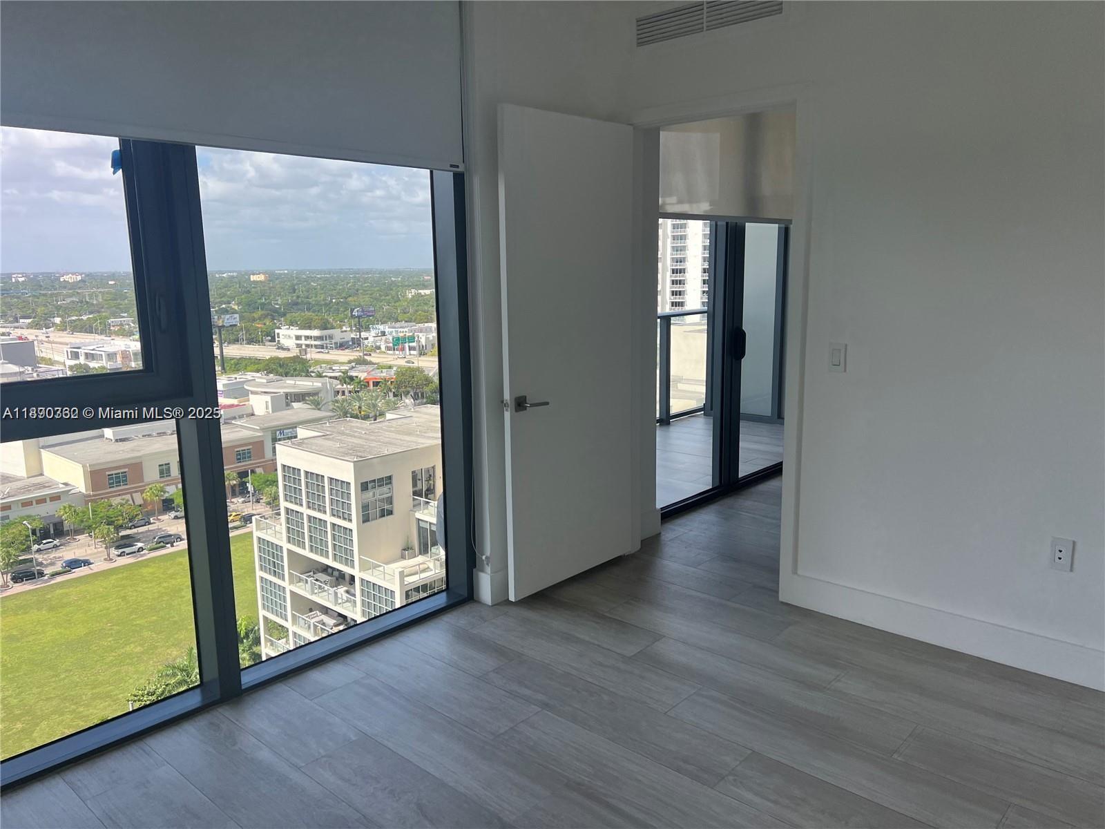 3401 MIDTOWN CONDO - Residential