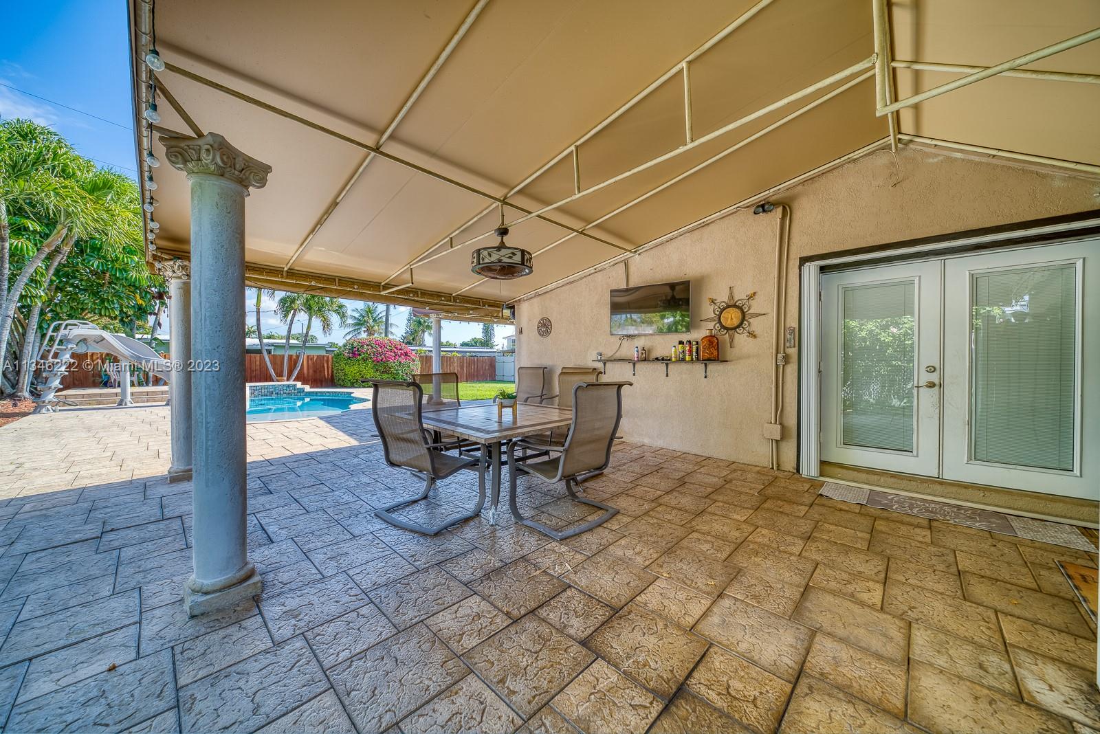 TROPICAL ESTATES 1ST ADDN - Residential