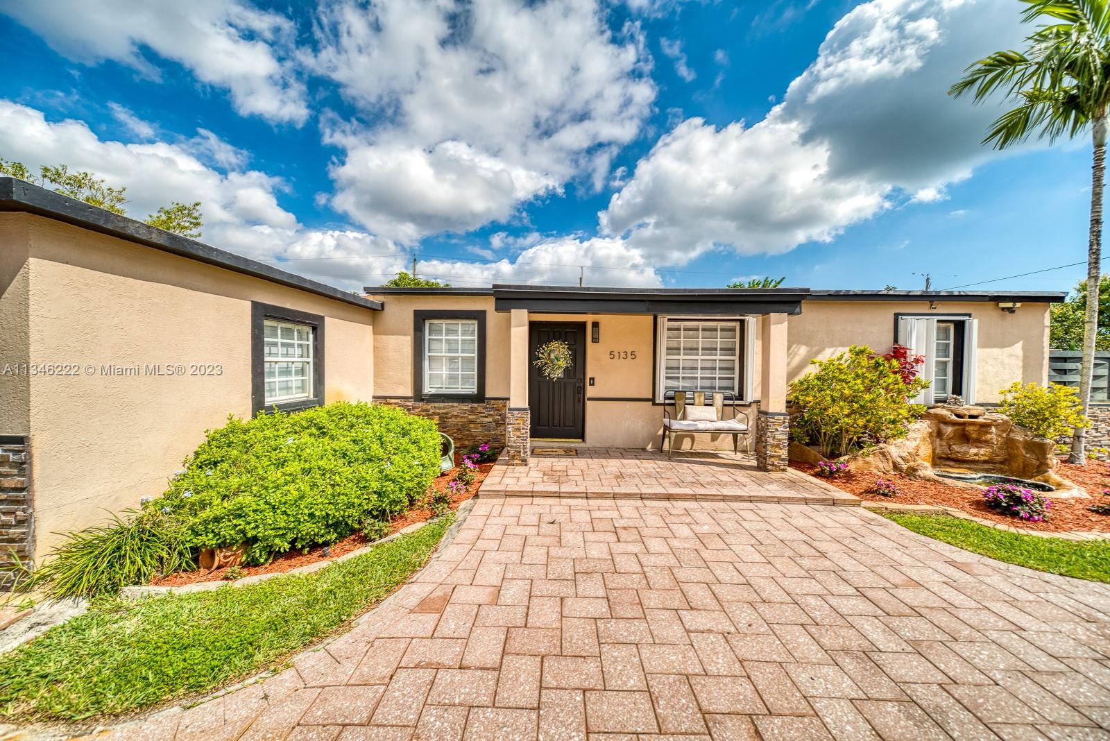 TROPICAL ESTATES 1ST ADDN - Residential