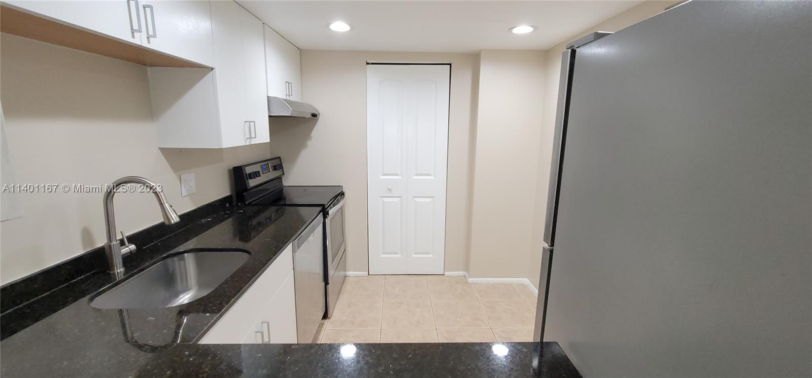VERSAILLES GARDENS CONDO - Residential Lease