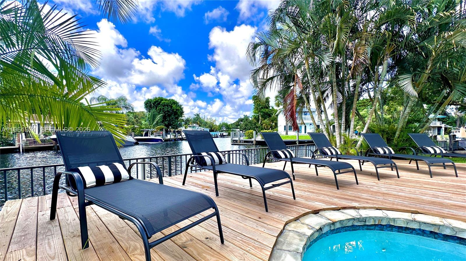 BOSSERT ISLES - Residential
