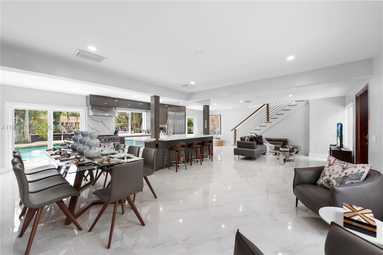 BOSSERT ISLES - Residential