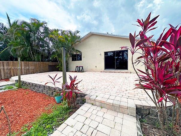 WATERVIEW ISLES - Residential Lease