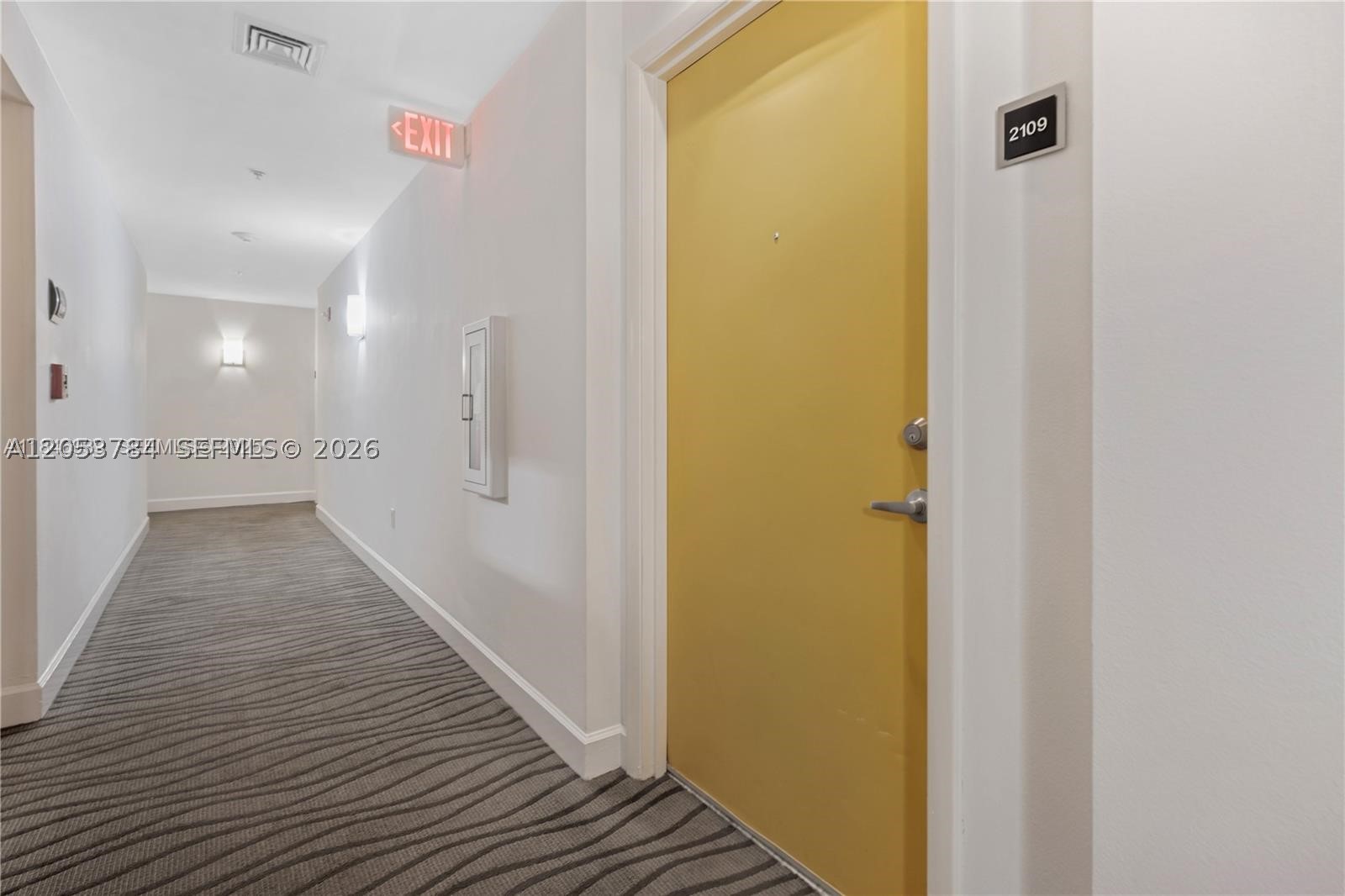 THE LOFT DOWNTOWN CONDO - Residential Lease