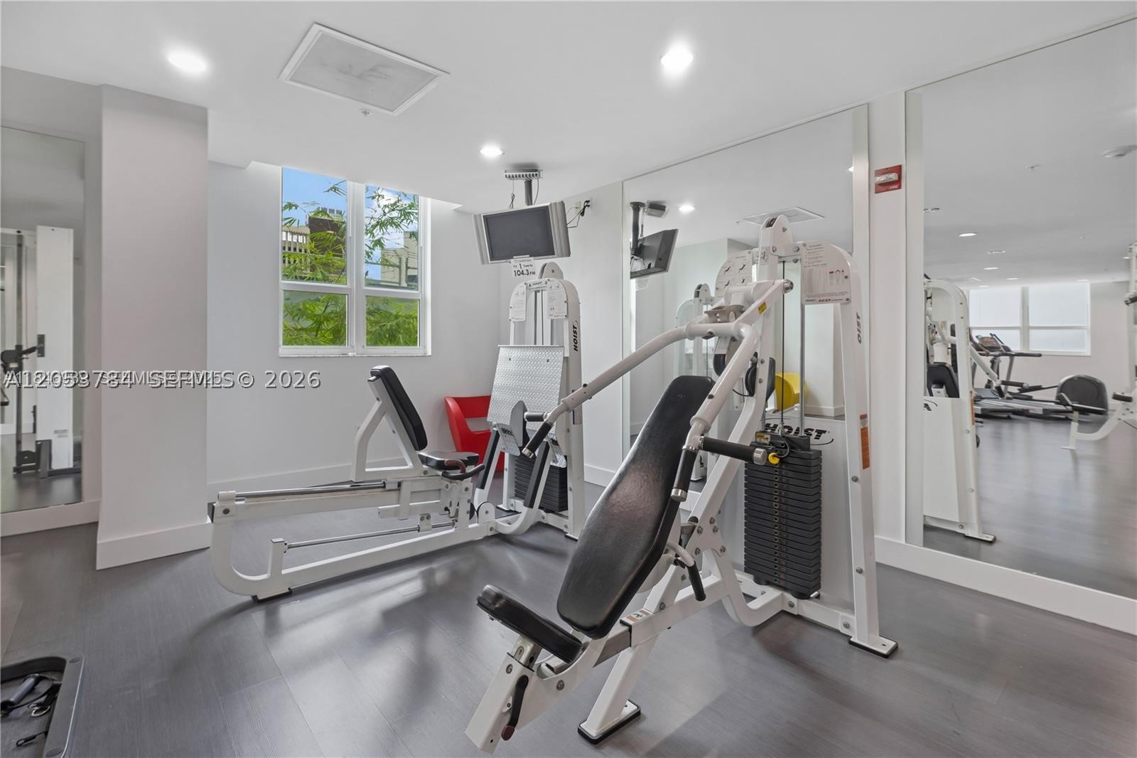 THE LOFT DOWNTOWN CONDO - Residential Lease
