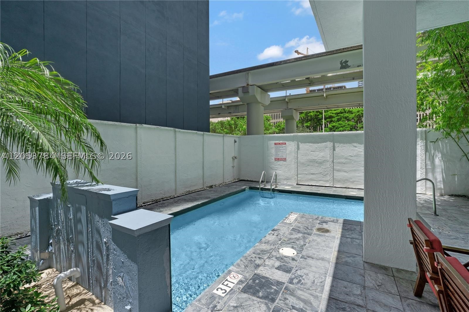 THE LOFT DOWNTOWN CONDO - Residential Lease