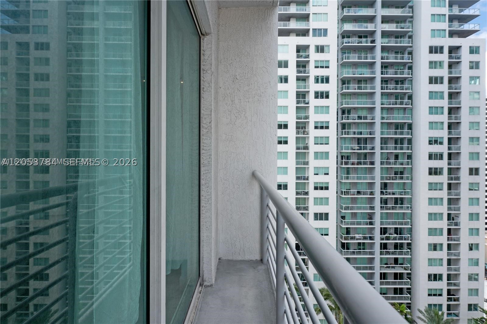 THE LOFT DOWNTOWN CONDO - Residential Lease