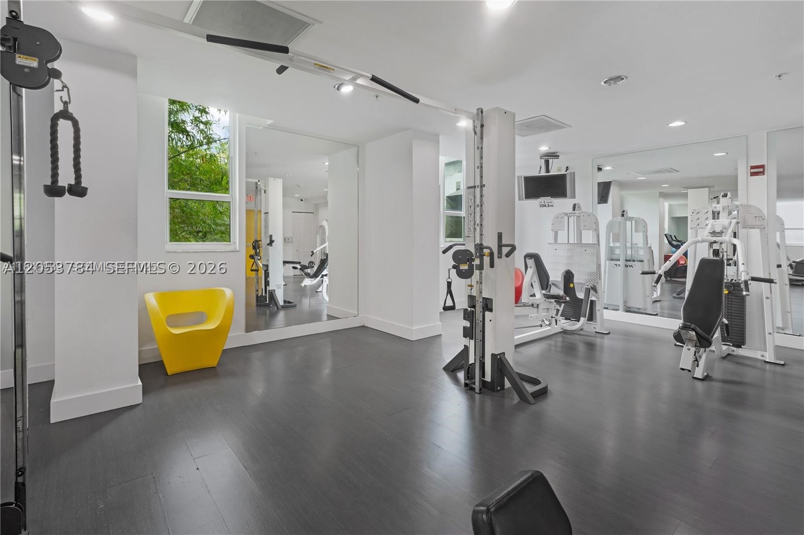THE LOFT DOWNTOWN CONDO - Residential Lease