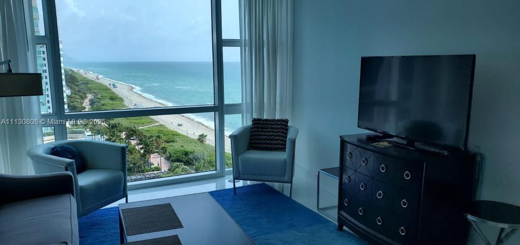 CENTRAL CARILLON BEACH CO - Residential