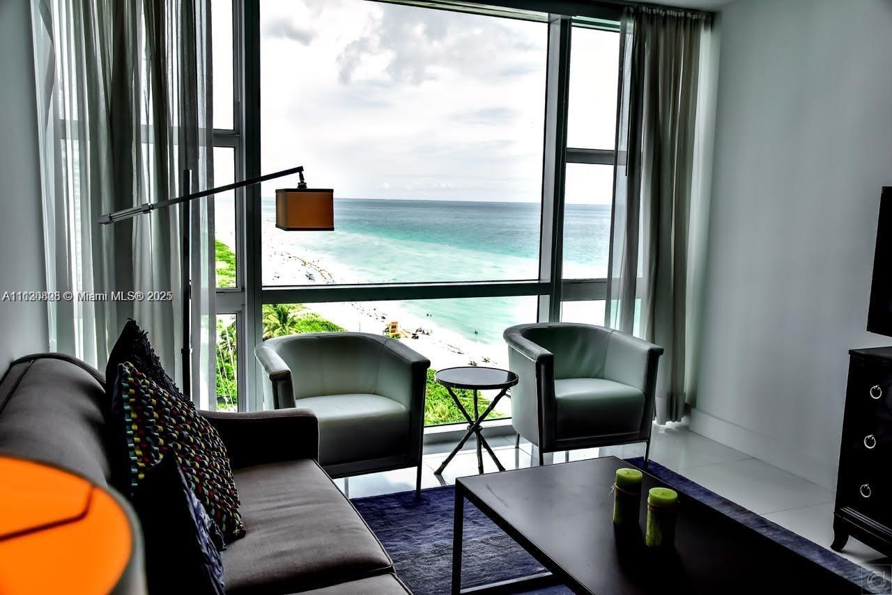 CENTRAL CARILLON BEACH CO - Residential