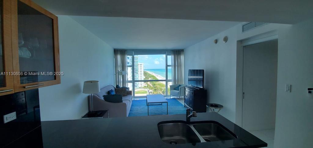 CENTRAL CARILLON BEACH CO - Residential