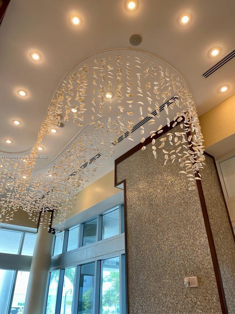 CENTRAL CARILLON BEACH CO - Residential