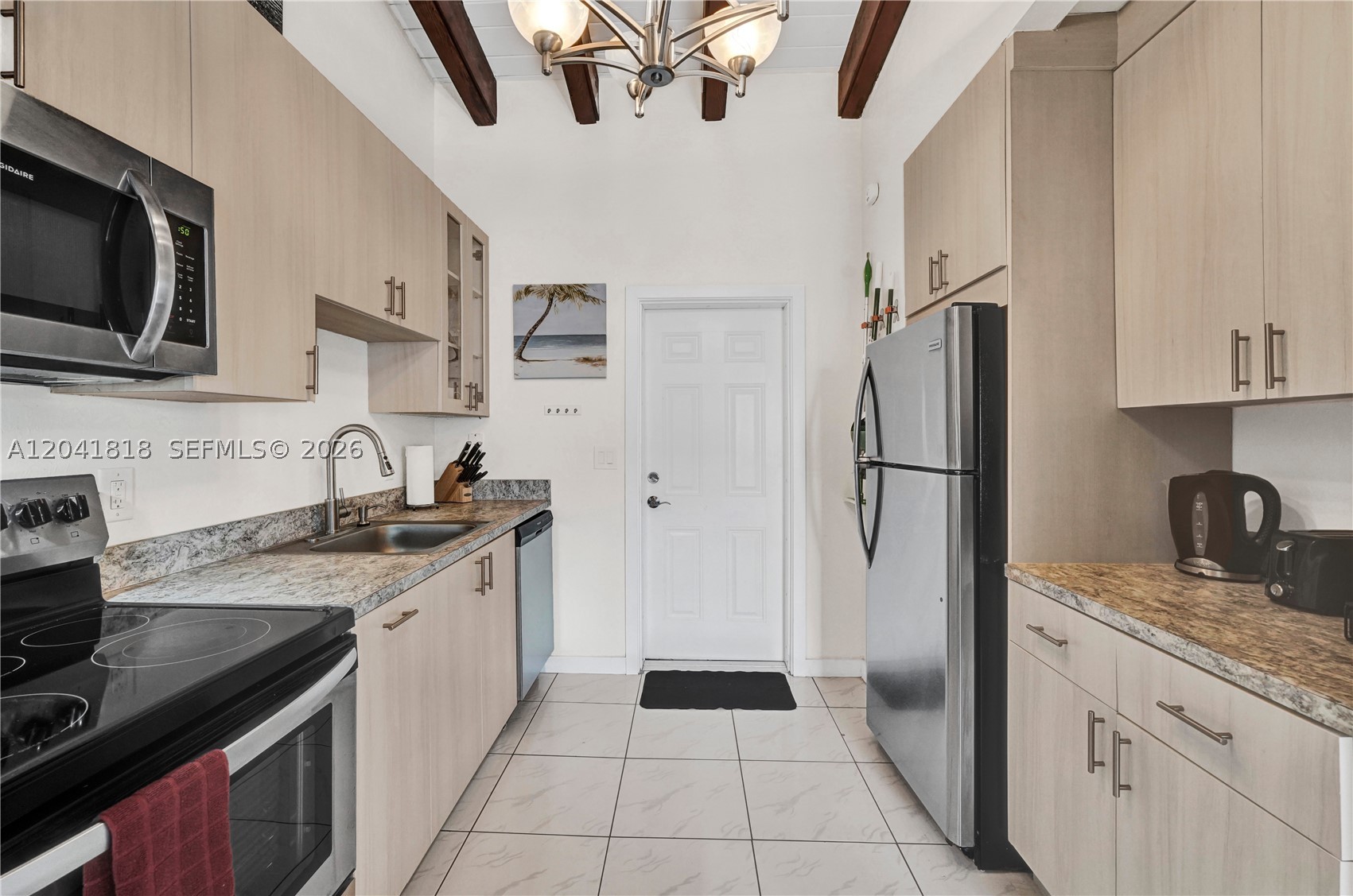 HOLLYWOOD SOUTH SIDE ADD - Residential